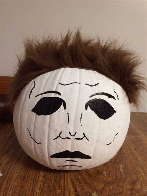 Michael Myers pumpkin Halloween Pumpkin Designs, Halloween Pumpkins Painted, Scary Halloween ...