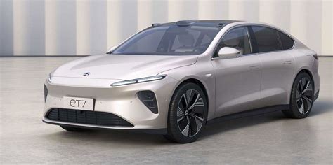 Nio ET7 with 150 kWh solid-state battery and 1,000 km range is coming ...