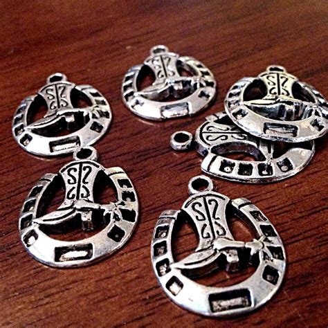 Bulk 20 Silver Horseshoe Charms Antique Silver Charms Horse