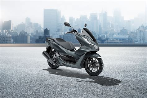 Honda PCX160 STD Price, Images, Mileage, Specs & Features