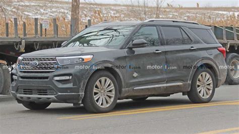 2021 Ford Explorer King Ranch Reveals Its Big Badges In New Spy Photos