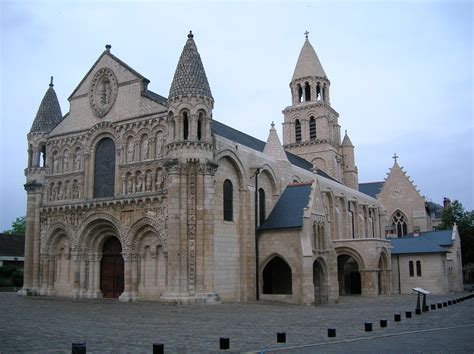 Archivo:Notre-Dame la Grande (large short).jpg - Wikipedia, la enciclopedia libre