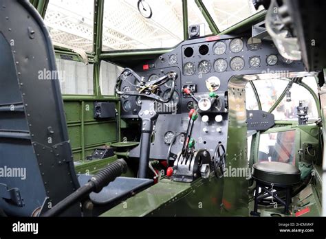 Bristol Blenheim Cockpit und Nase MKIV RAF Jagdbomber Stockfotografie ...