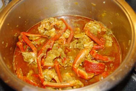 FOODS OF THE CAPE: CRAYFISH CURRY RECIPE - FOODS OF THE CAPE