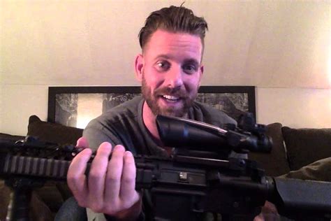 Daniel Defense M4A1 Review (My build) - YouTube