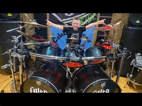 Panic Attack - Dream Theater / Drum Cover - Age 8! 🥁 - YouTube