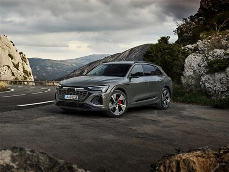 2023 Audi Q8 E-Tron Debut: More Range, New Name - CNET