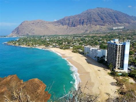 The Best Beaches In Honolulu & Oahu | Hawaii Travel Guide