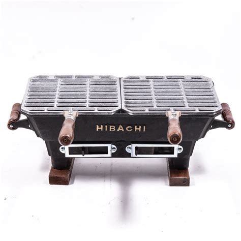 Vintage Hibachi Brand Small Cast Iron Grill Taiwan | EBTH