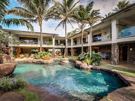 Kailua Beachfront Estate - Oahu | Luxury beach house, Hawaii beach ...