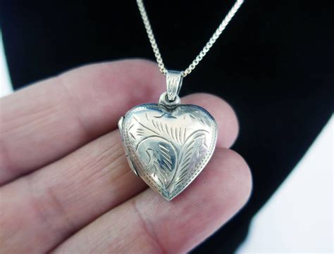 Vintage Sterling Silver Etched Heart Locket Necklace - Retro 925 Puffy Heart Photo Pendant on ...