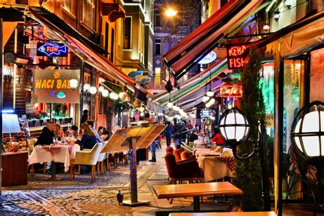 11 Best Spots for Nightlife in Istanbul Worth Checking Out