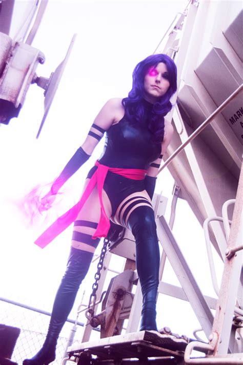 Psylocke Cosplay