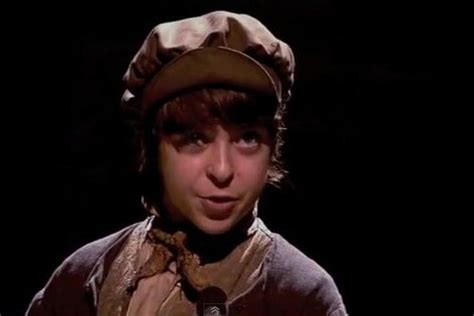 Yet Another Period Drama Blog: Bravo, little Gavroche. You're the top of the class!