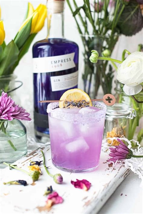 Lavender Lemonade Cocktail (with Empress Gin) | Recipe | Lemonade ...