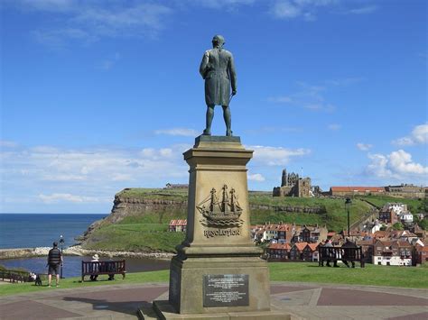 Captain Cook Statue (Whitby): All You Need to Know BEFORE You Go