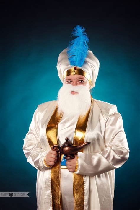 Aladdin - Sultan by Matsu-Sotome Aladdin Show, Aladdin Play, Disney Halloween Costumes ...