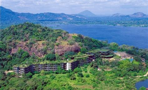 Luxury Hotel in Sri Lanka, Heritance Kandalama Official Website