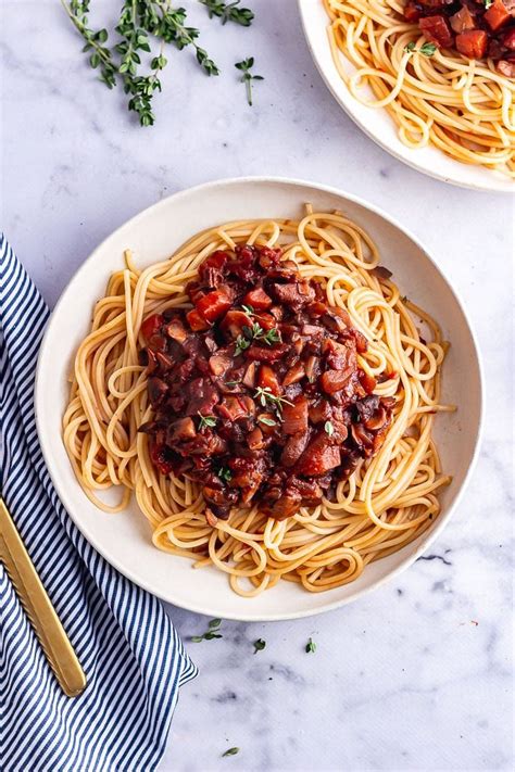 Vegetarian Spaghetti Bolognese with Mushrooms • The Cook Report