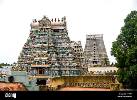 Gopuram srirangam hi-res stock photography and images - Alamy