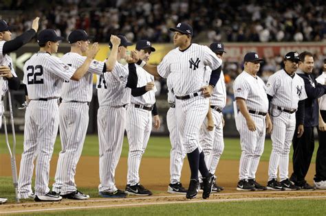 New York Yankees Wallpapers Images Photos Pictures Backgrounds