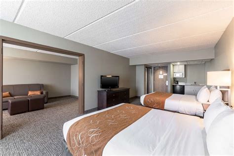 Comfort Suites Airport Austin, TX - See Discounts