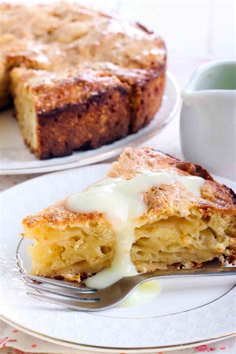 15 Traditional Irish Desserts That Are Easy To Make At Home - IzzyCooking