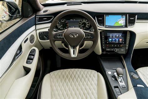 2019_INFINITI_QX50___Interior_Photo_06.JPG