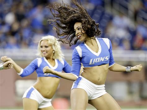 Detroit Lions cheerleaders make their game debut at Ford Field ...