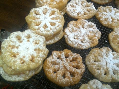 Rosette Cookies/Swedish Rosettes Recipe - Food.com