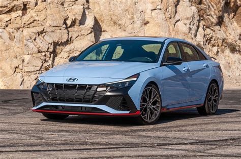 Hyundai Elantra N: Motor Authority Best Car To Buy 2022 nominee