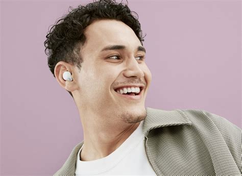 Sony announces the smallest noise canceling headphones in the world ...