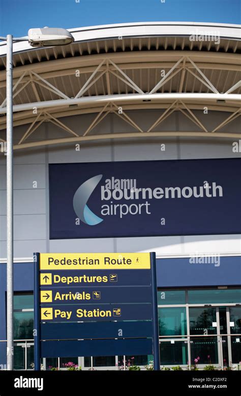 Bournemouth airport departures terminal hi-res stock photography and images - Alamy