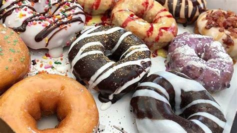 'Duck Donuts' offers special flavors for the summer | WPEC