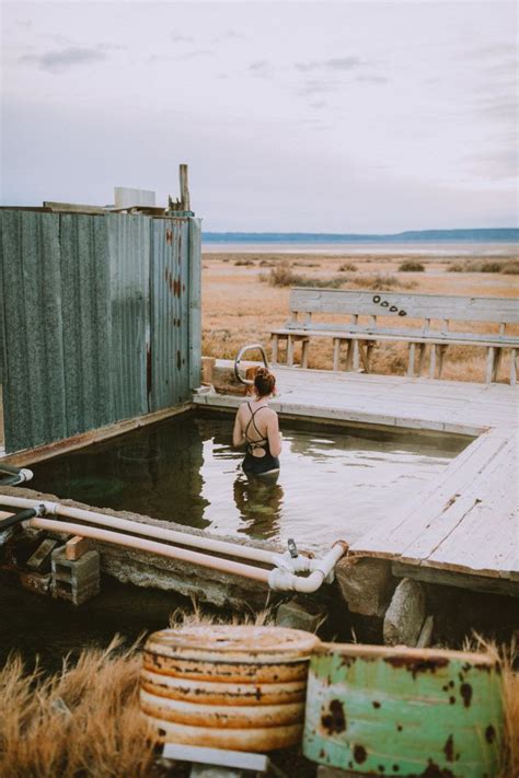 How To Get To Alvord Hot Springs: 3 Tips To Soak Oregon's Hidden Gem - The Mandagies | Oregon ...