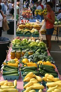 Yellow Squash at Farmers Market | ACES | Bruce Dupree | Alabama Extension | Flickr