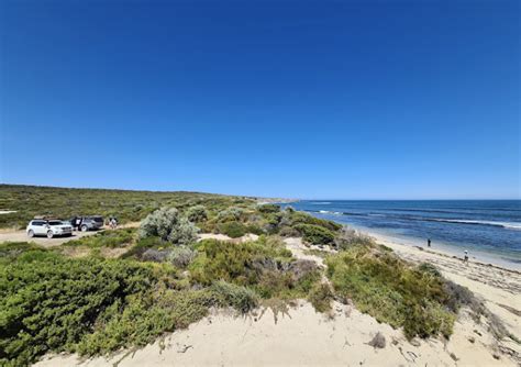 Cable Bay Beach campground - Dhilba Guuranda-Innes National Park ...