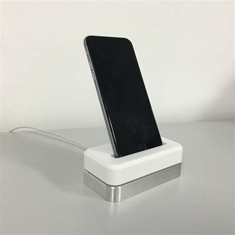 Designing an iPhone stand in a day - Nick Chubb | Industrial Designer