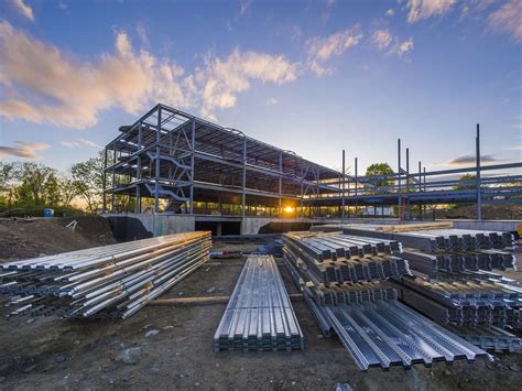 Empresas de Estruturas Metálicas em SP é na Wild Engenharia! | Estrutura metalica, Construindo ...