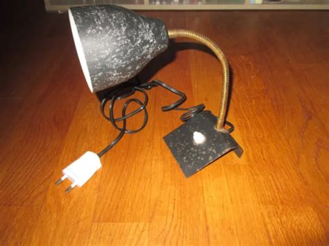 ANCIENNE LAMPE A Poser Orientable Articulee Cocotte Laquee Noire ...