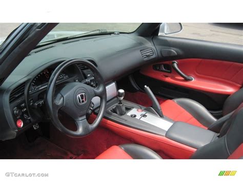 Red Interior 2004 Honda S2000 Roadster Photo #51547185 | GTCarLot.com