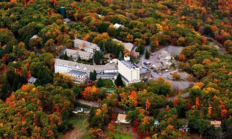 Pocono Manor Resort & Spa (formerly Inn at Pocono Manor) in - Pocono ...