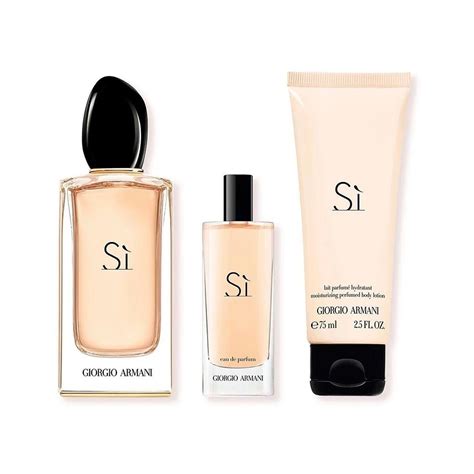 Buy Giorgio Armani Si EDP Deluxe Gift Set | My Perfume Shop