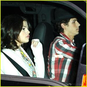 Nick Jonas Helps Haiti with Selena Gomez | Jonas Brothers, Nick Jonas ...