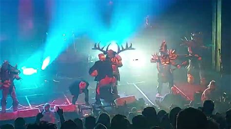 Gwar "Sick of you" live in Vancouver - YouTube