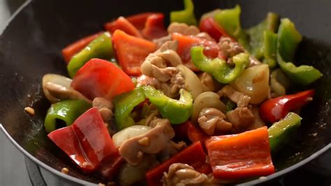 CHICKEN STIR FRY EASY to cook — Ulam Pinoy @37 HD - YouTube