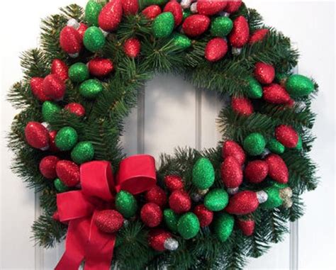 Holiday Lights Wreath | Etsy | Christmas wreaths, Holiday wreaths ...