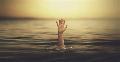 12 Survival Tips for When You Feel Like You're Drowning