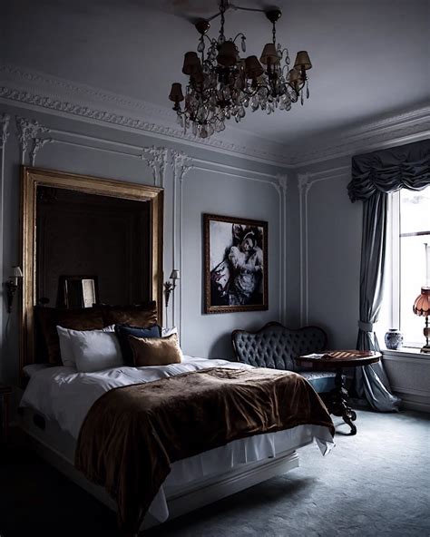 7 Victorian Bedrooms That'll Make You Feel Like a Character in “Wuthering Heights” | Hunker ...