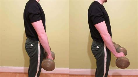 Standing Reverse Wrist Curl: Form, Training Tips, Benefits